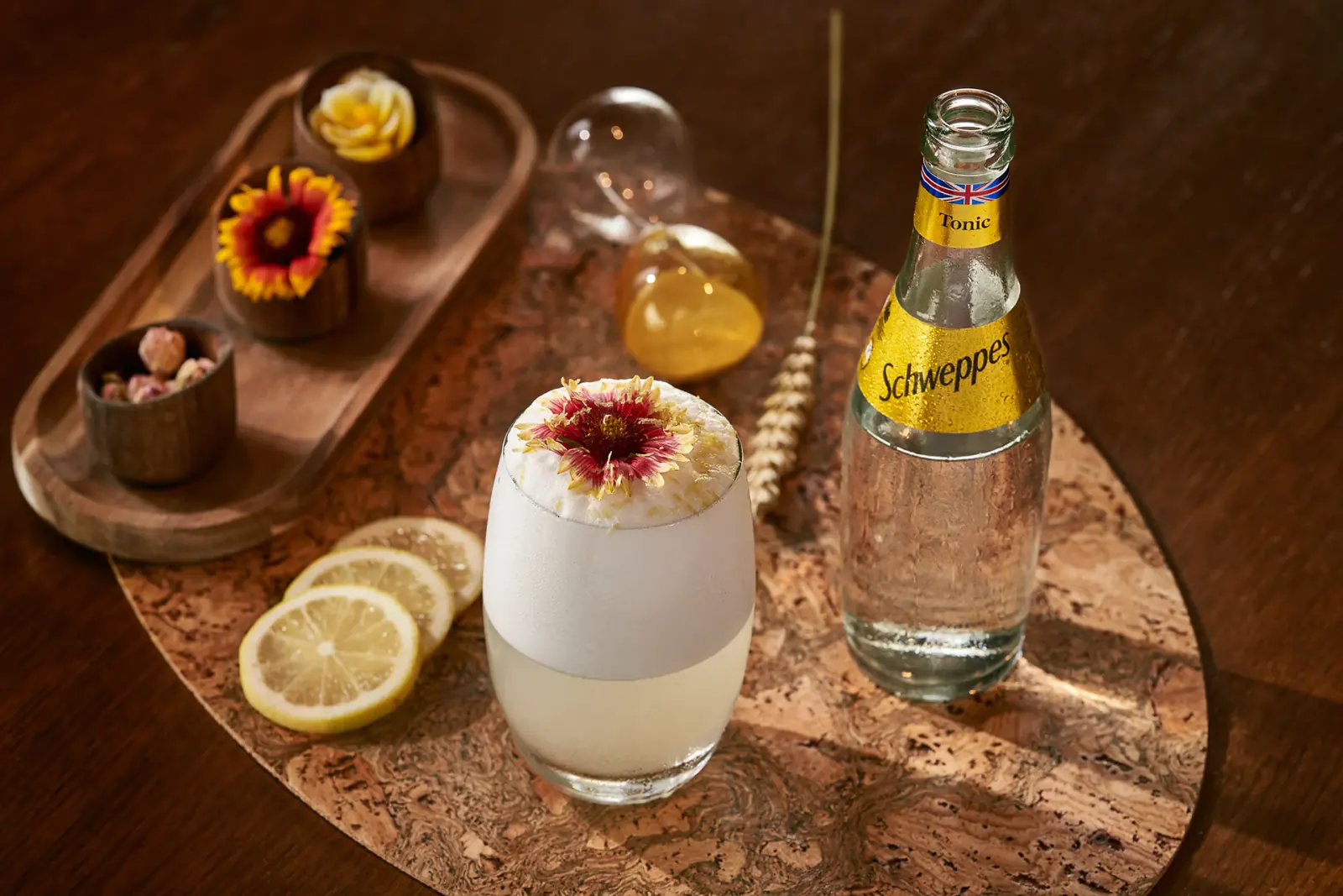 Tricky Tales — Activation Schweppes8748